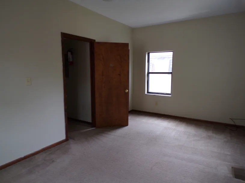 60 1/2 W Northwood Ave