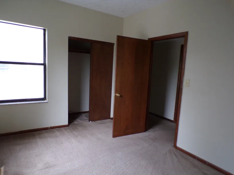 60 1/2 W Northwood Ave