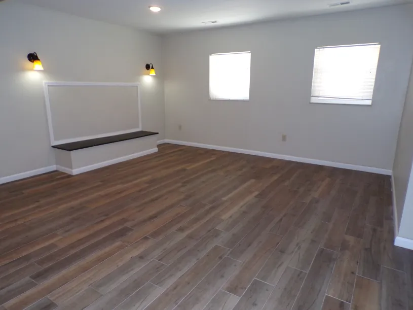 114 E Norwich Ave Apt E