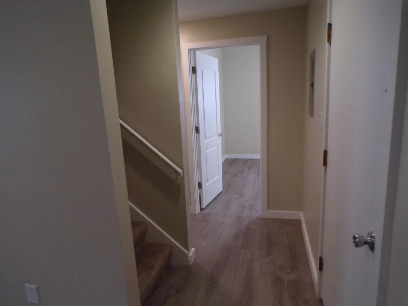46 W 10th Ave Apt B ~ 5BR