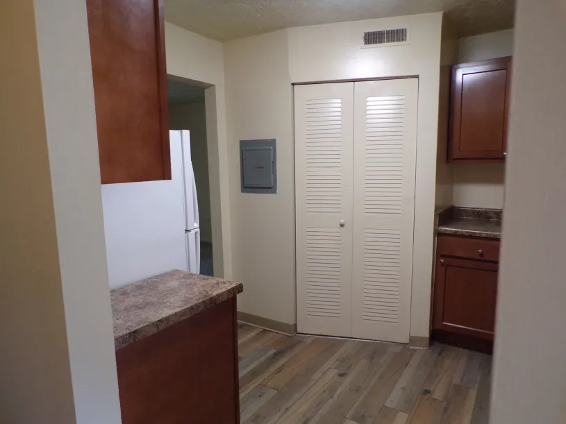 198 E 16th Ave Apt B5