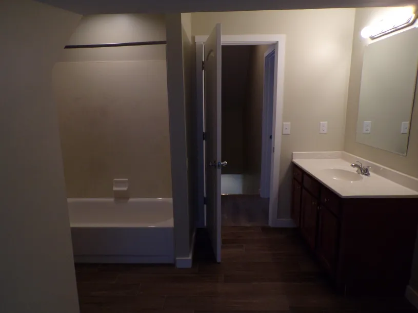 46 W 10th Ave Apt B ~ 5BR