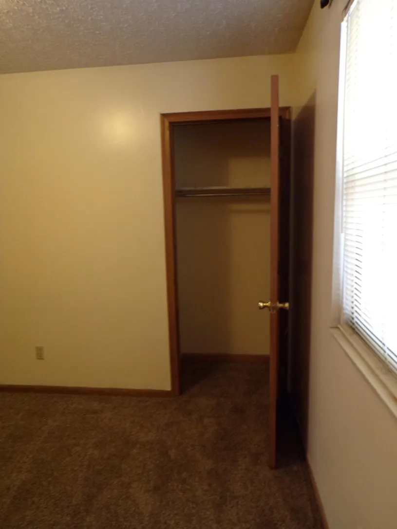 78 W 10th Ave Apt D ~ 4 Bedroom 