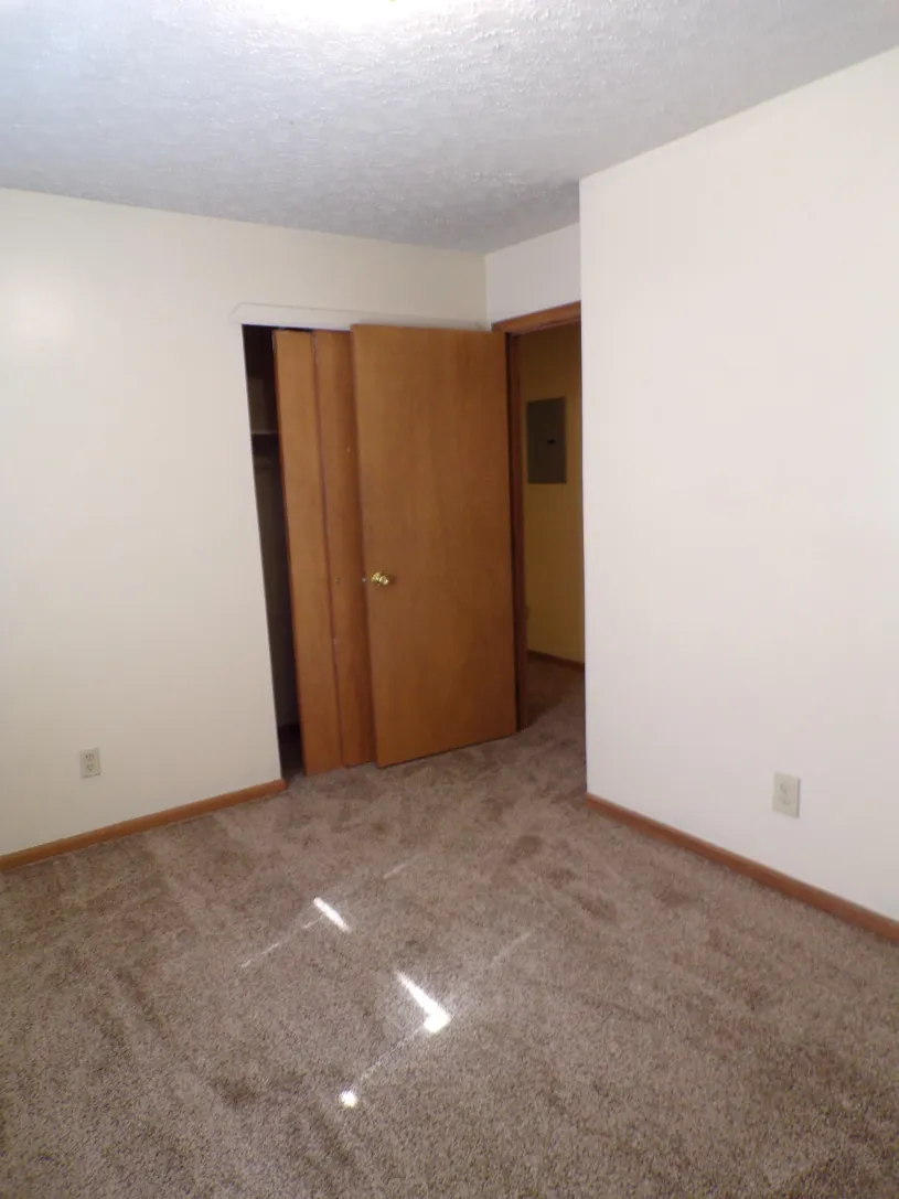 78 W 10th Ave Apt D ~ 4 Bedroom 