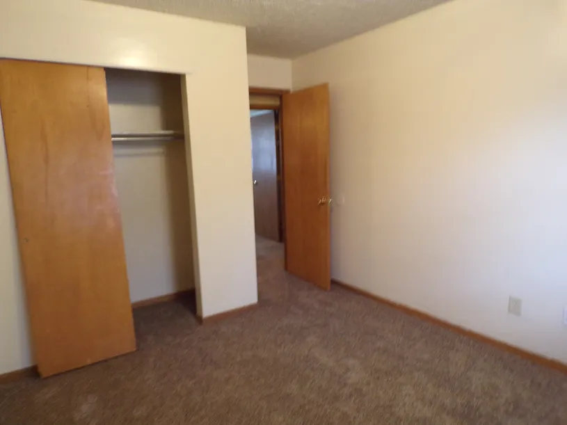 78 W 10th Ave Apt D ~ 4 Bedroom 