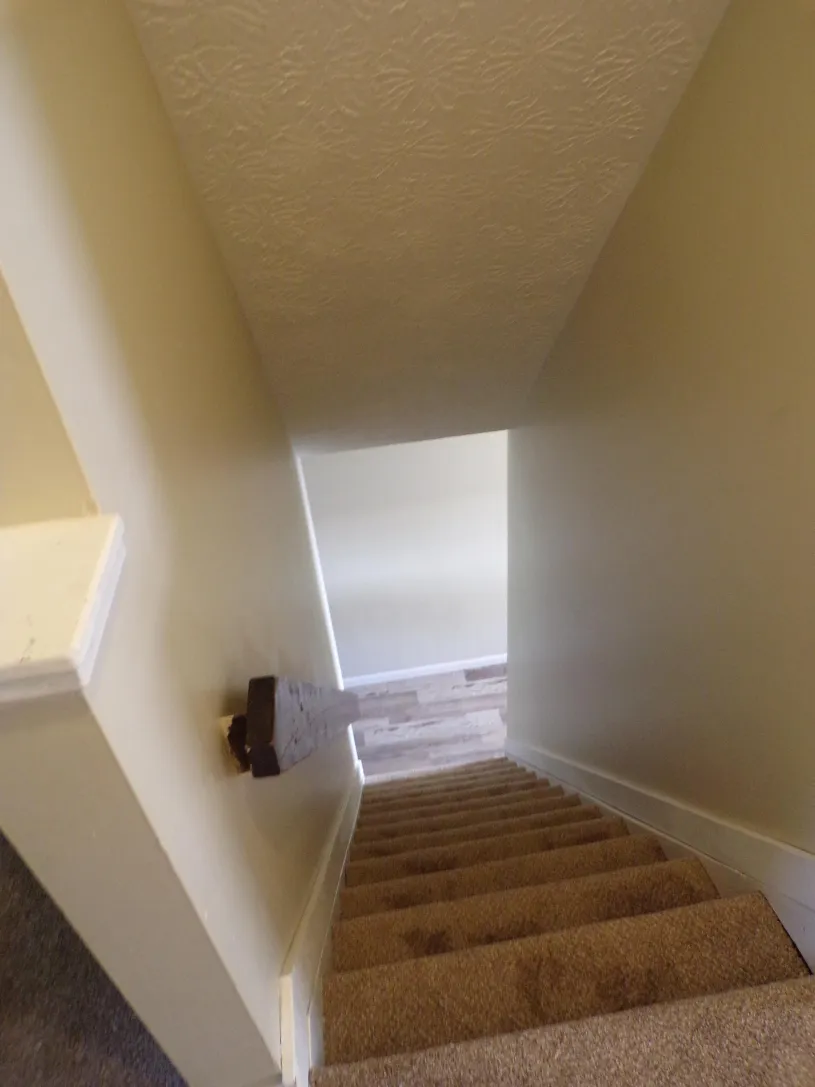 114 E Norwich Ave Apt B