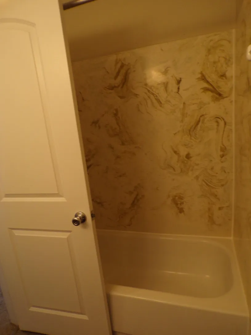 114 E Norwich Ave Apt B
