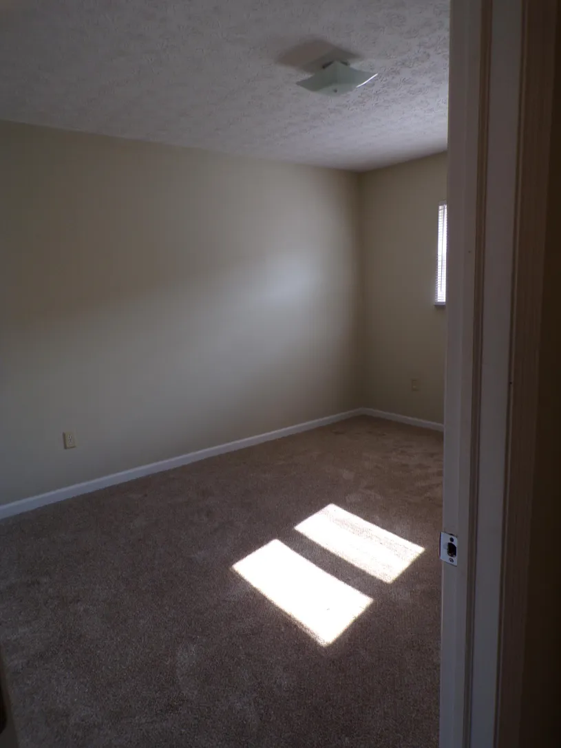 114 E Norwich Ave Apt B