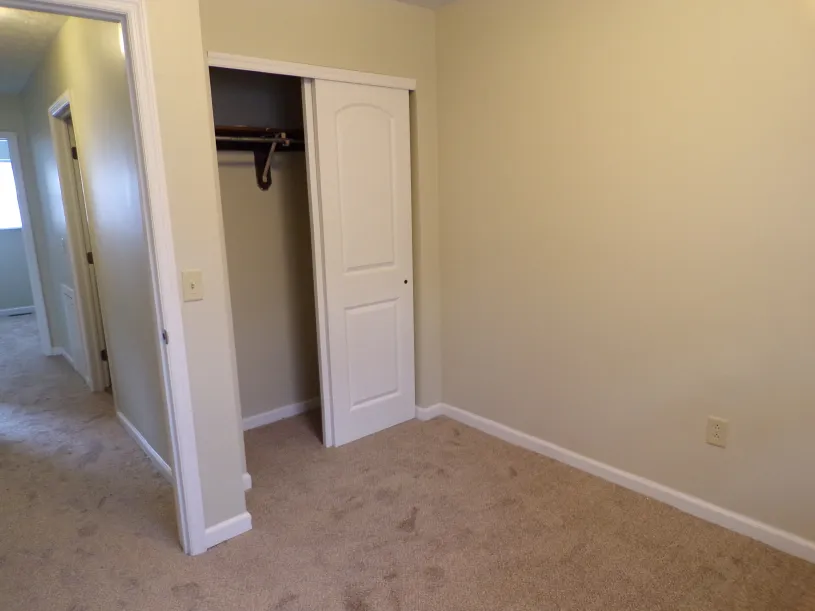 114 E Norwich Ave Apt B