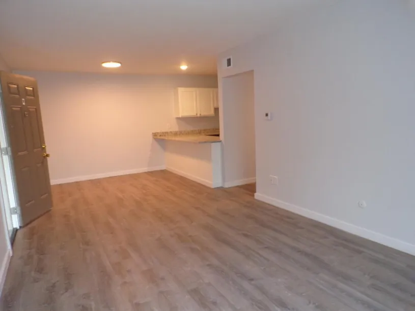 188 W Patterson Ave 2 BR Renovated Unit 