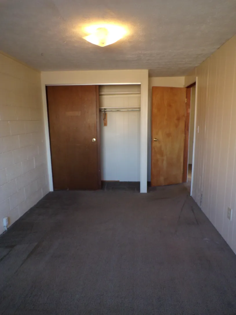 235 W Norwich Ave apt C ~ Only one available!