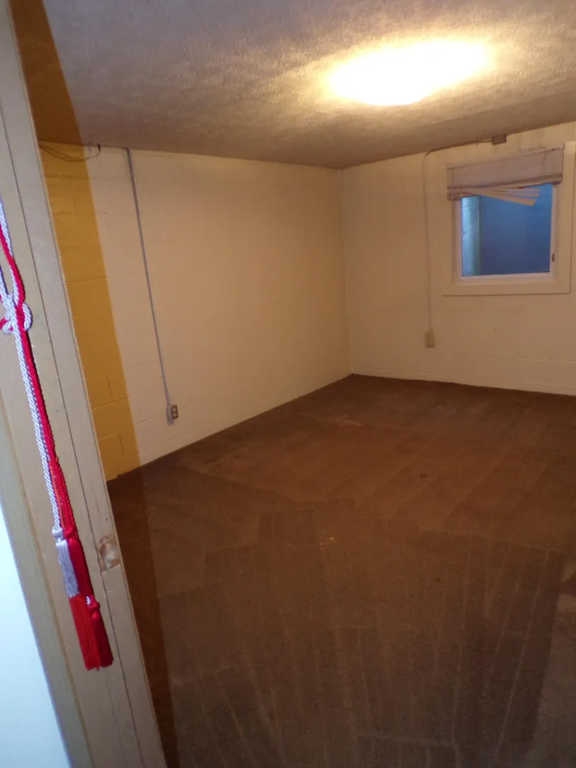 235 W Norwich Ave apt C ~ Only one available!