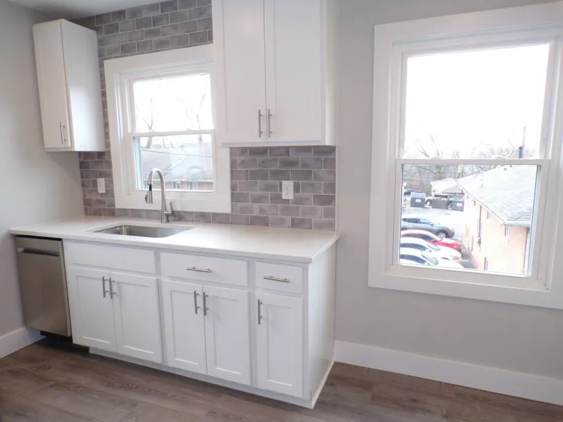 2689 1/2 Neil Ave ~ One Bedroom 