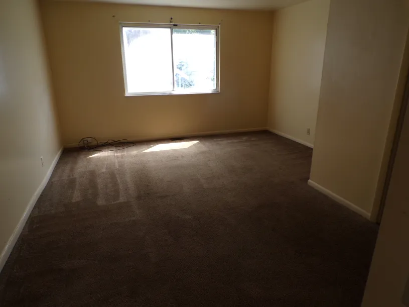 159 E Lane Ave Apt C