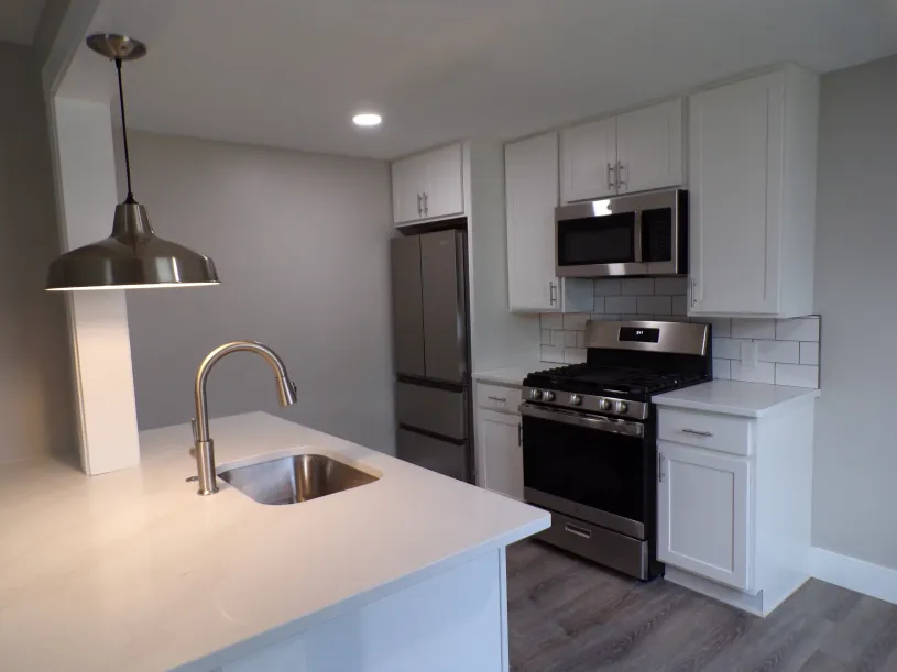 71 W 10th Ave Apt A