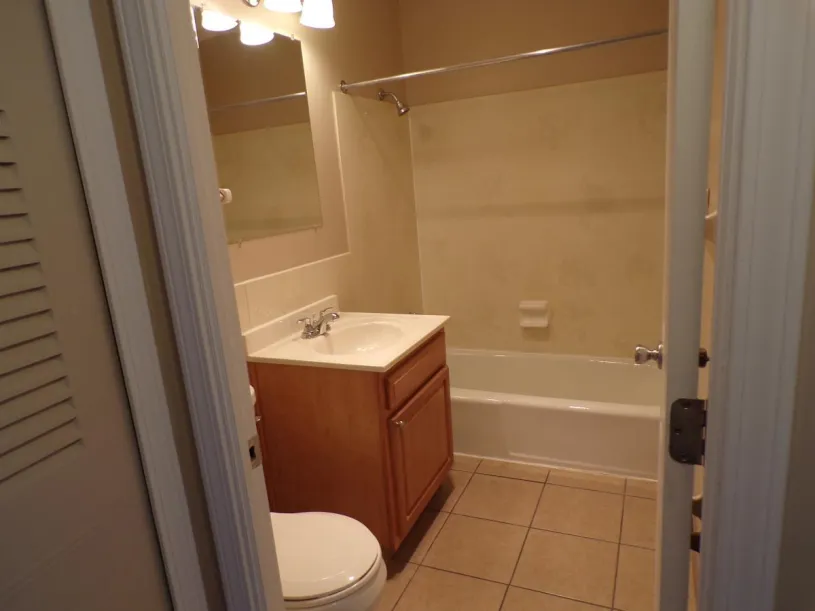 855 Chambers Rd Apt 32