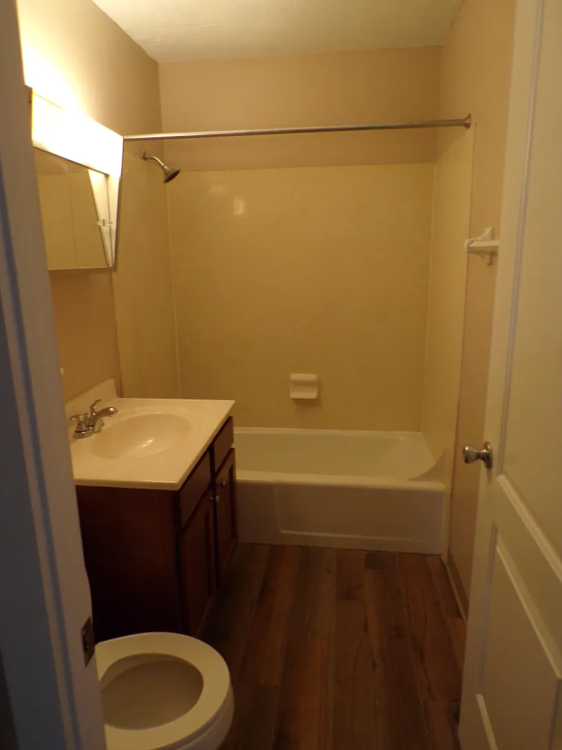 855 Chambers Rd Apt 7