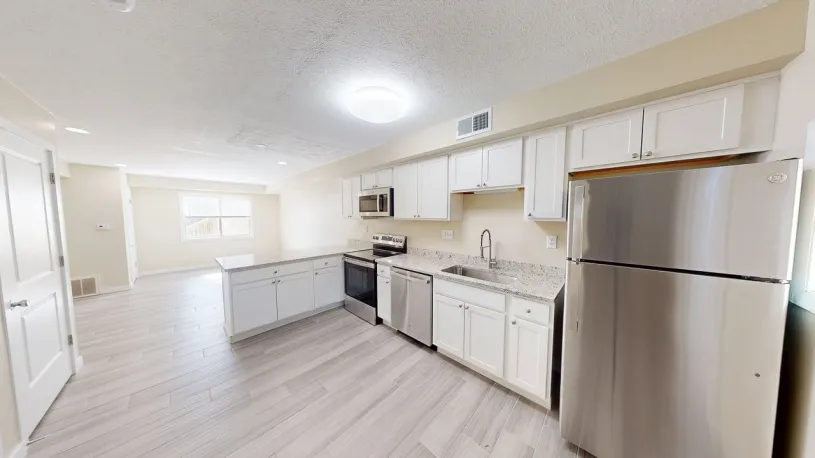 101 E Lane Ave Apt E