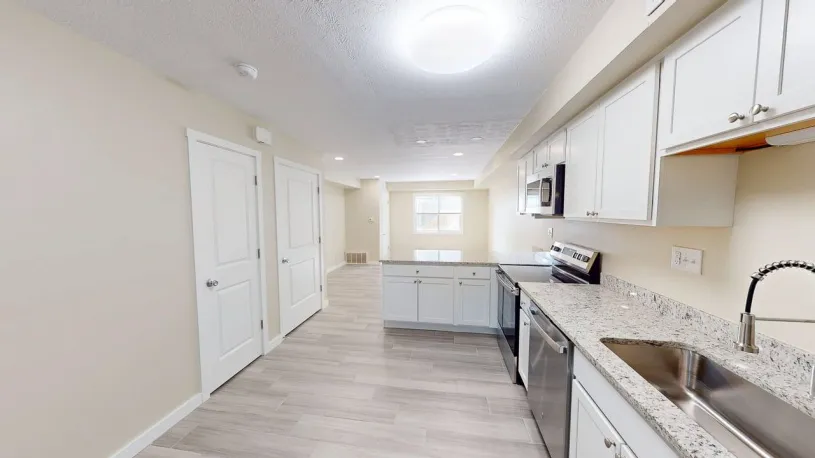 101 E Lane Ave Apt E