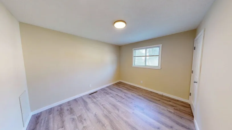 101 E Lane Ave Apt E