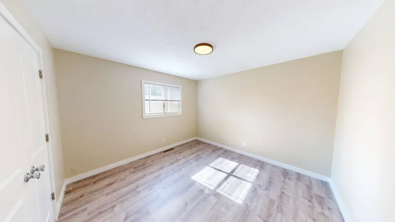 101 E Lane Ave Apt E