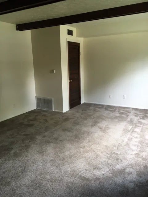 101 E Lane Ave