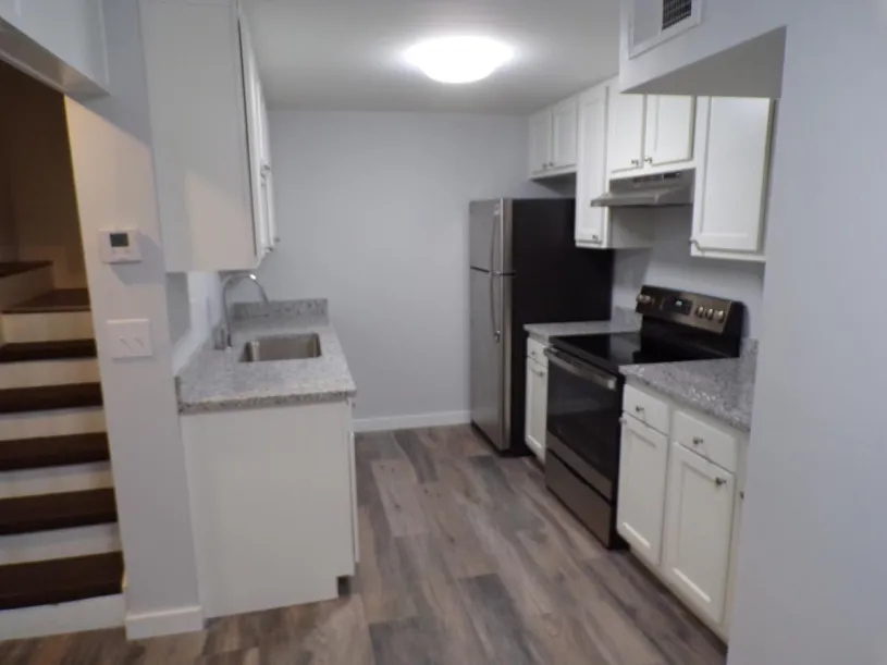 102 W Norwich Ave Renovated 