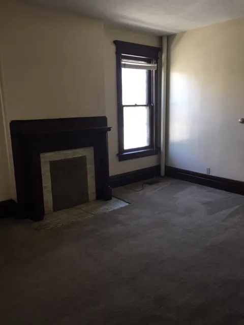 103 W 10th Ave Apt A