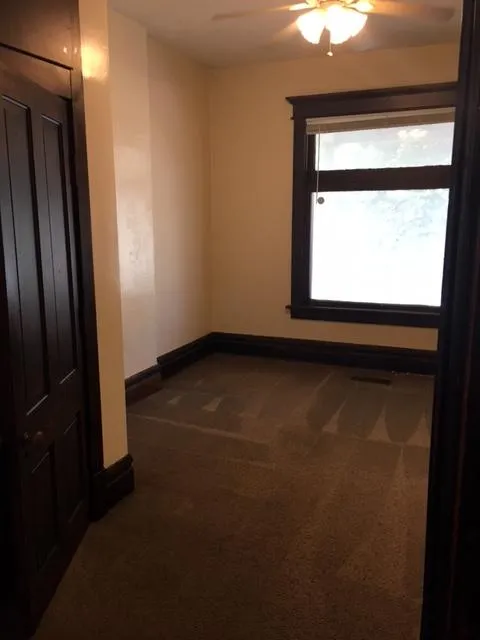 105 W 10th Ave Apt A