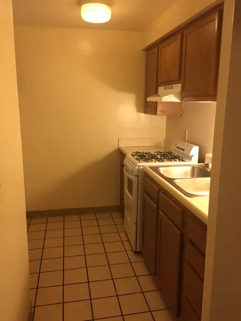 112 W Lane Ave 2BR