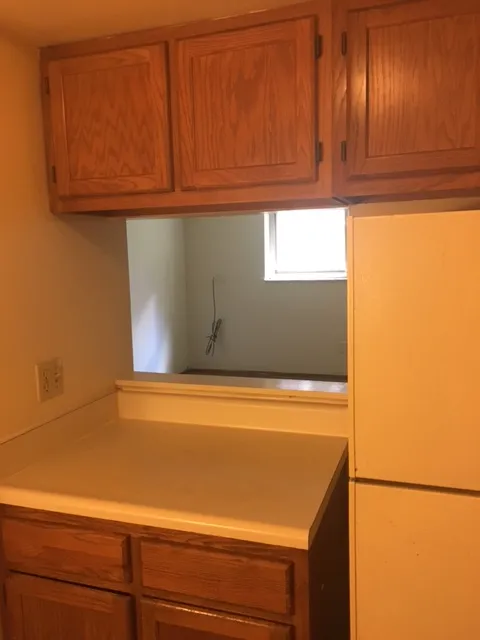 112 W Lane Ave 2BR