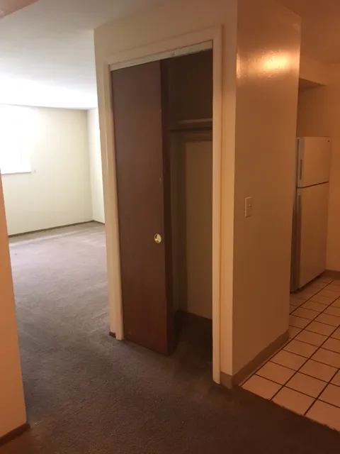112 W Lane Ave 2BR