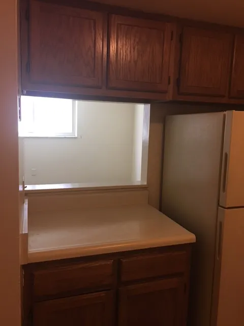 112 W Lane Ave 2BR
