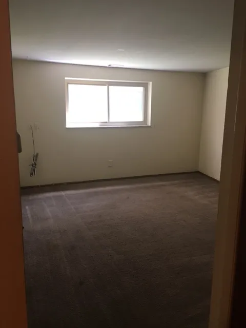 112 W Lane Ave 2BR