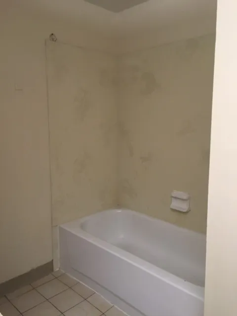 112 W Lane Ave 2BR