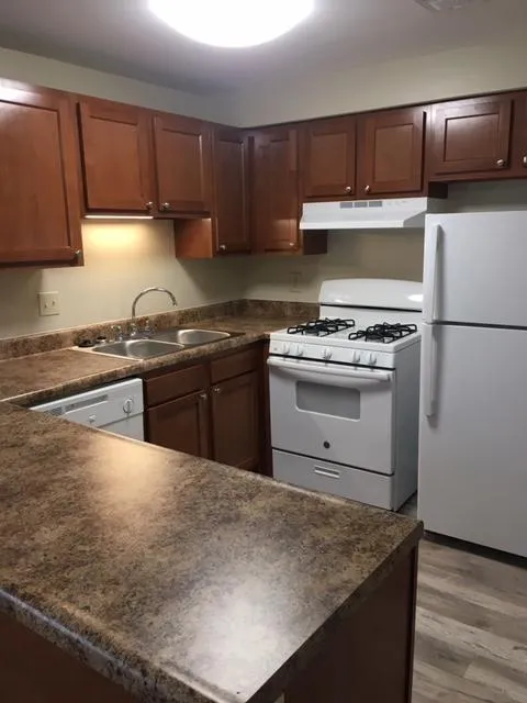 112 W Lane Ave Apt 3D 2BR - Renovated Unit