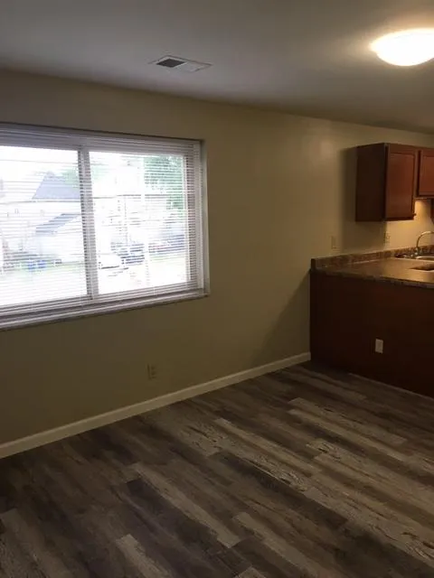 112 W Lane Ave Apt 3D 2BR - Renovated Unit