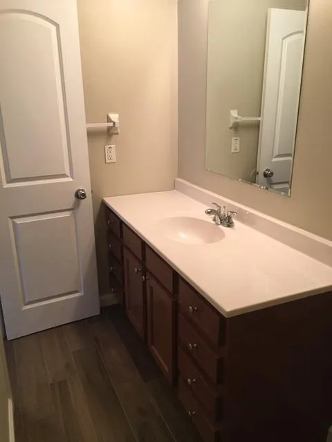 112 W Lane Ave Apt 3D 2BR - Renovated Unit