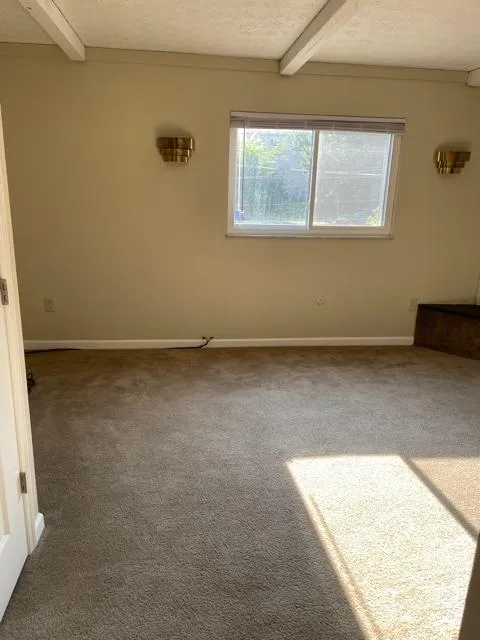 114 E Norwich Ave Apt D