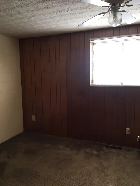 115-125 W Northwood Ave