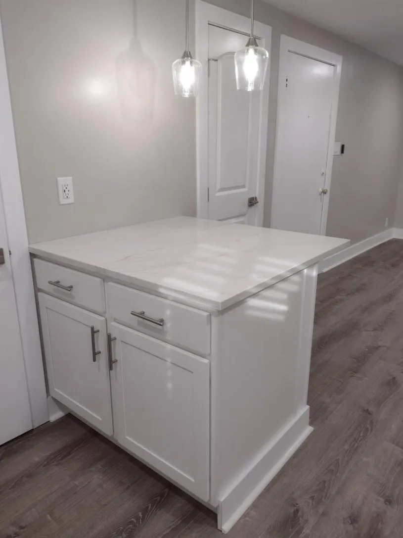 118 W Dodridge St Apt A