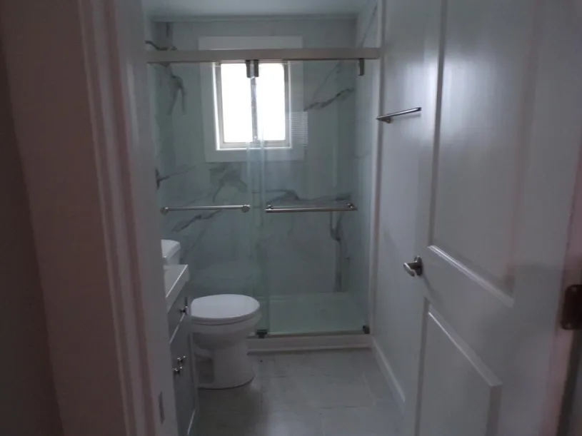 118 W Dodridge St Apt B