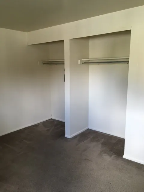 130 E Woodruff Ave 2BR