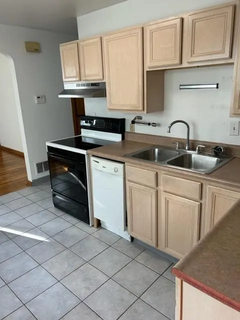 1446 Ashland Ave