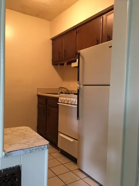 1483 Pennsylvania Ave 1BR