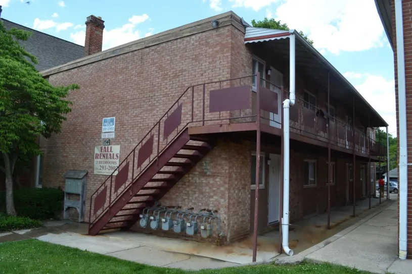 154 E Norwich Ave Renovated Unit 