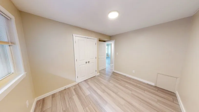 154 E Norwich Ave Apt A ~ Renovated 