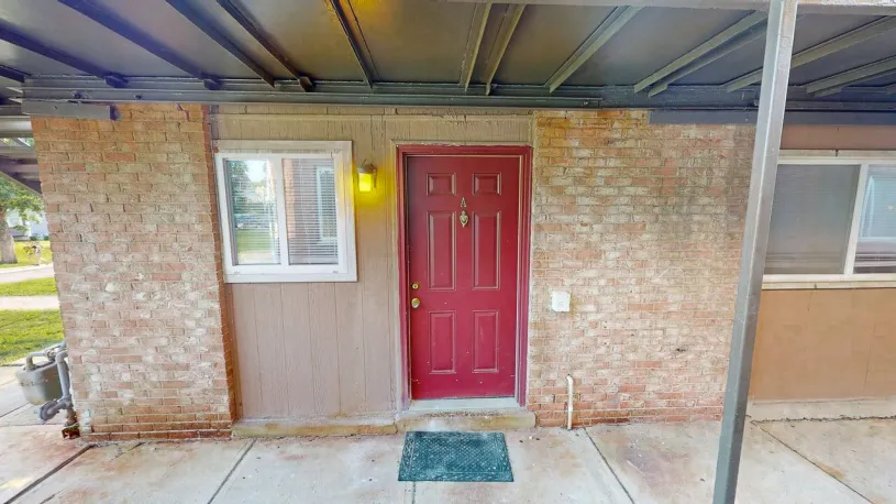 154 E Norwich Ave Apt A ~ Renovated 