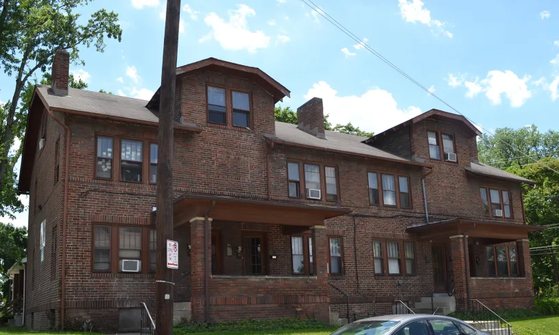 159-165 W Northwood Ave 1BR