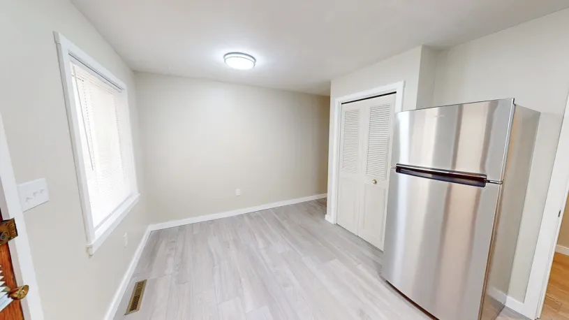 160 E Norwich Ave Apt 5